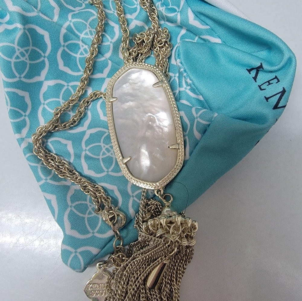 Kendra Scott Rayne tassel necklace gold mother of pearl